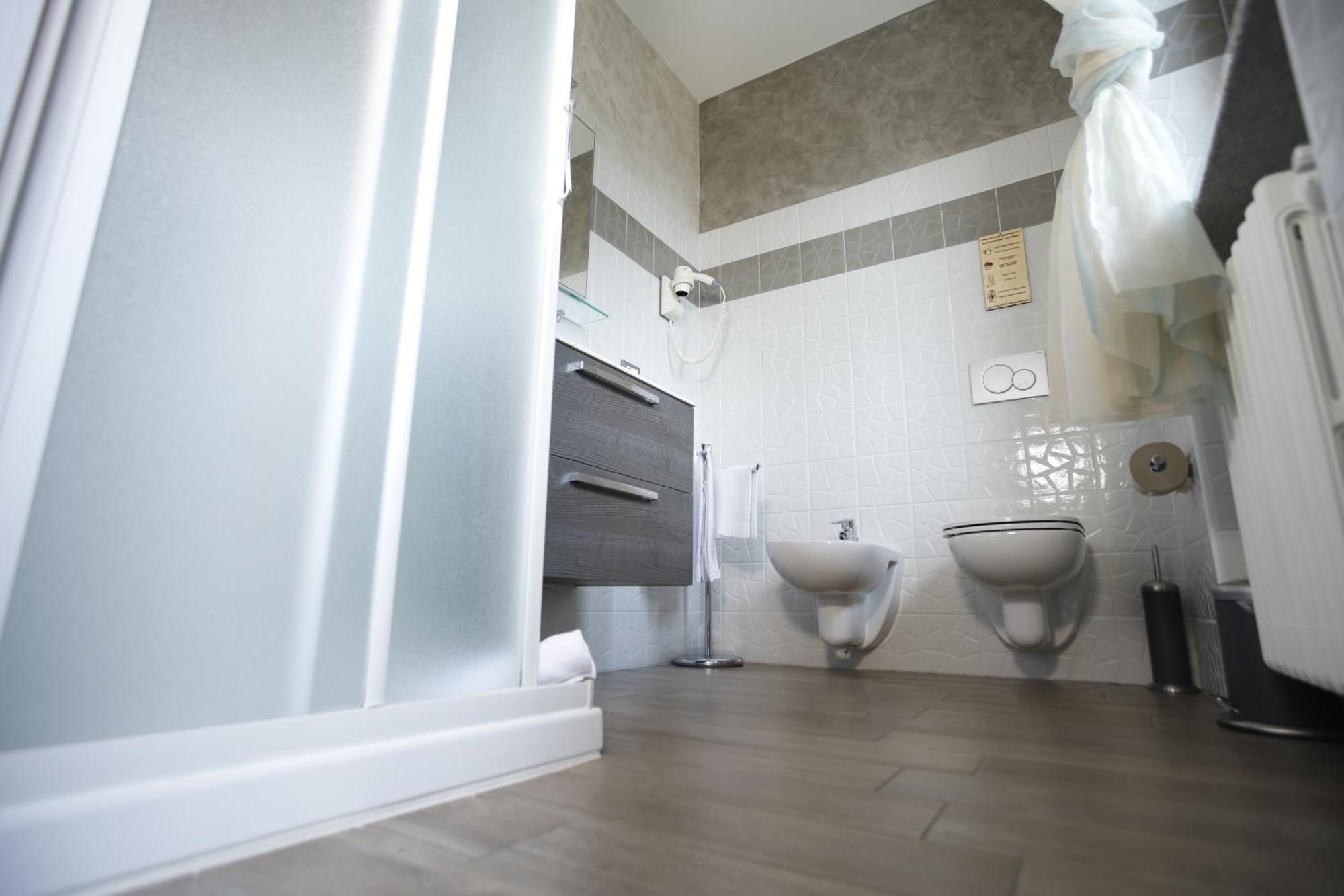 Rocche Di Montexelo - Green Key Apartments & Spa Monticello d'Alba ห้อง รูปภาพ